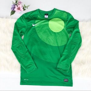 Nike Dri-fit goalkeeper shirt